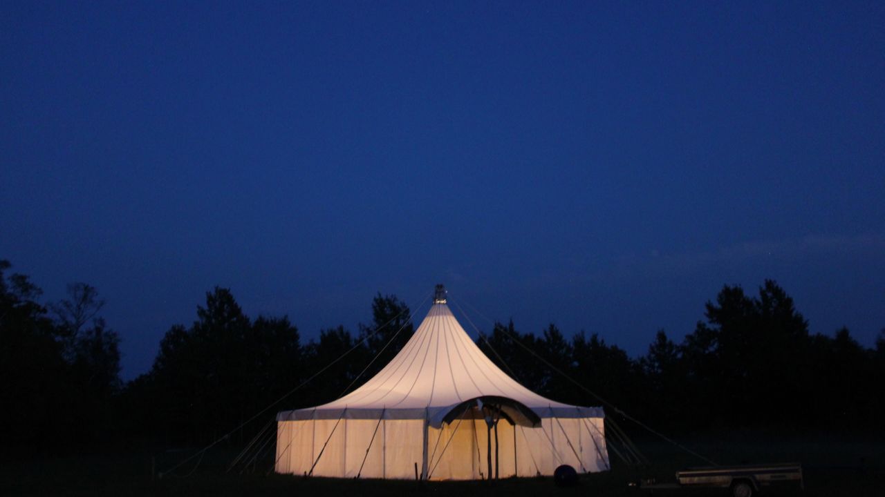 Konsert – folkmusikaliska trådar – Ingrid Rodebjer, duon Alma & Tatu