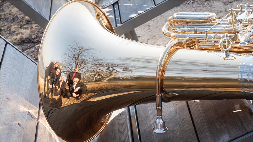 Gotland Brass spelar på Östercentrum