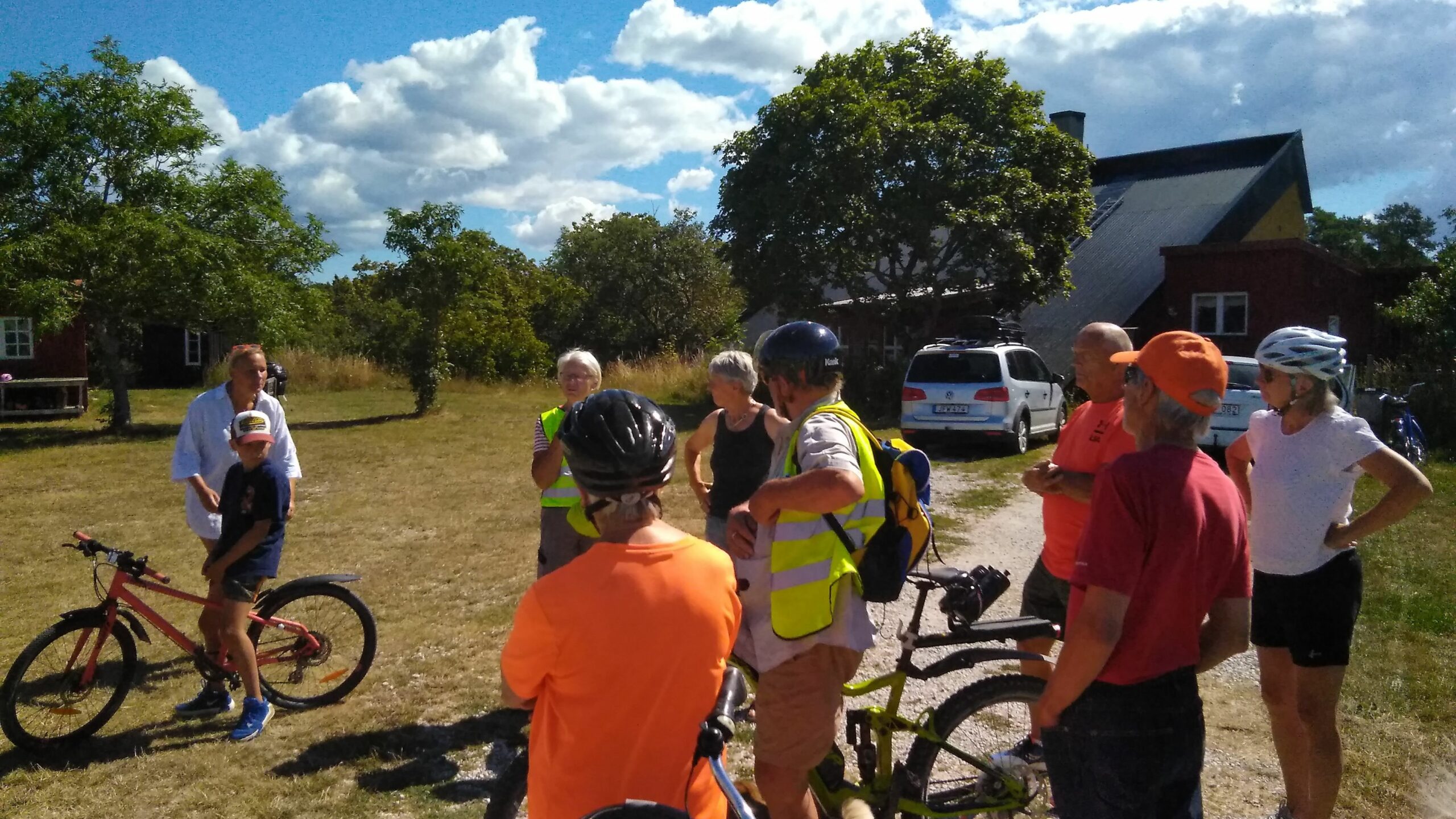 Cykla med Cykelfrämjandet Gotland vid Vitviken med omgivningar